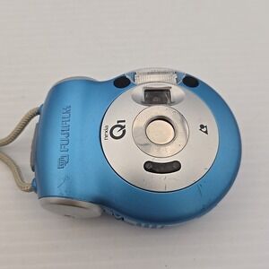 Fujifilm Nexia Q1 APS‎ Camera W/Flash - Blue - Works